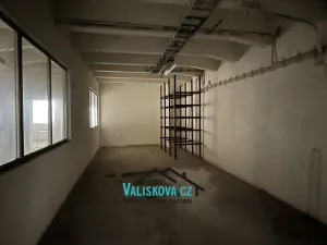 Pronájem skladu, Kroměříž, Hulínská, 792 m2