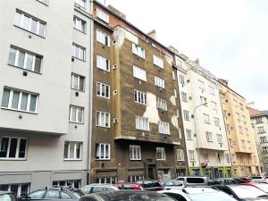 Pronájem bytu 2+kk, Praha - Žižkov, Viklefova, 38 m2