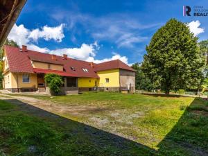 Prodej obchodního prostoru, Bystřice - Semovice, 800 m2