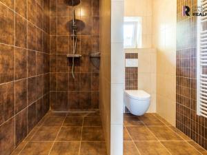 Prodej obchodního prostoru, Bystřice - Semovice, 800 m2