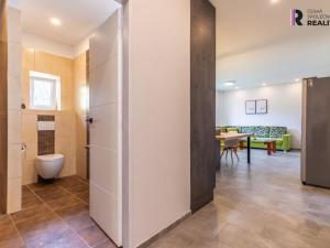 Prodej obchodního prostoru, Bystřice - Semovice, 800 m2