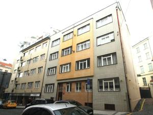 Pronájem bytu 1+kk, Praha - Nové Město, Na zbořenci, 37 m2