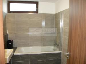 Prodej bytu 4+kk, Praha - Hrdlořezy, Učňovská, 120 m2