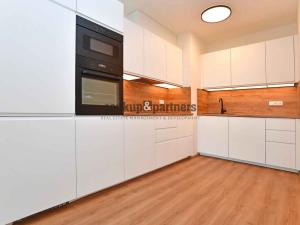 Pronájem bytu 2+kk, Praha - Dolní Měcholupy, Kardausova, 55 m2