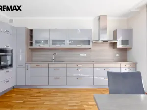 Prodej bytu 3+kk, Karlovy Vary, Pražská silnice, 99 m2