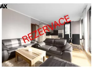 Prodej bytu 2+kk, Karlovy Vary, Pražská silnice, 63 m2
