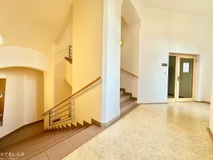 Pronájem ordinace, Opava - Město, Nákladní, 103 m2