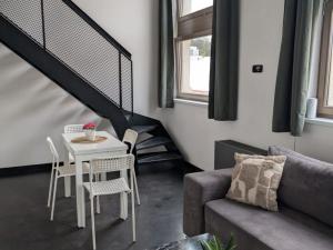 Pronájem bytu 1+kk, Praha - Karlín, Křižíkova, 40 m2