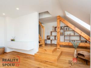 Pronájem bytu 3+kk, Praha - Holešovice, Malá Plynární, 92 m2