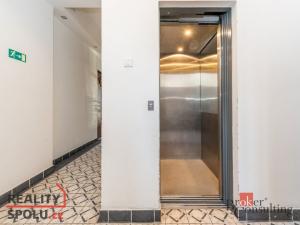 Pronájem bytu 3+kk, Praha - Holešovice, Malá Plynární, 92 m2