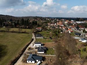 Prodej pozemku pro bydlení, Kamenice, Leknínová, 2030 m2