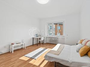 Prodej bytu 2+kk, Praha - Nusle, U Pernštejnských, 47 m2