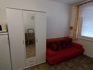 Pronájem bytu 1+kk, České Budějovice - České Budějovice 3, Pekárenská, 21 m2