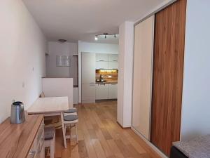 Prodej bytu 2+kk, Praha - Lochkov, U sladovny, 44 m2