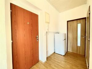 Pronájem bytu 1+1, Praha - Smíchov, Radlická, 38 m2