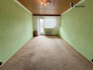 Prodej bytu 3+1, Rotava, Sídliště, 73 m2