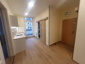 Pronájem bytu 2+1, Jihlava, Farní, 60 m2