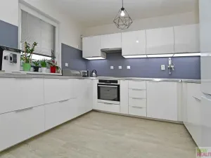 Pronájem rodinného domu, Popovičky - Chomutovice, Petrovy Vrchy, 113 m2