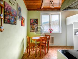Prodej bytu 3+1, Kraslice, Pod nádražím, 73 m2