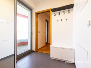 Pronájem bytu 2+kk, Praha - Žižkov, Kunešova, 49 m2
