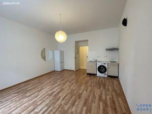 Pronájem bytu 1+kk, Praha - Vršovice, Košická, 29 m2