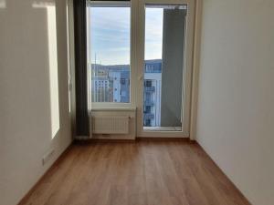 Pronájem bytu 3+kk, Praha - Vysočany, Smržových, 94 m2