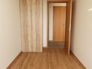 Pronájem bytu 3+kk, Praha - Vysočany, Smržových, 94 m2