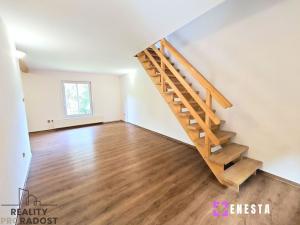 Prodej rodinného domu, Svinaře - Halouny, K Vodárně, 163 m2