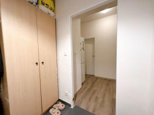 Pronájem bytu 2+kk, Praha - Vršovice, Košická, 48 m2