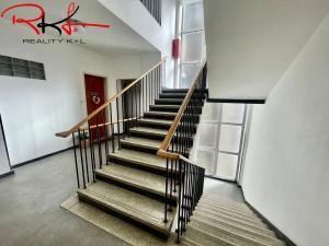 Pronájem bytu 4+kk, Praha - Holešovice, U Pergamenky, 128 m2