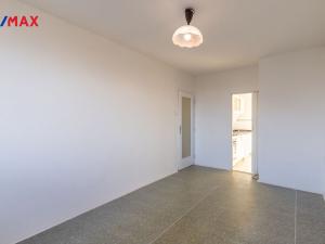 Prodej bytu 3+kk, Praha - Prosek, Pískovcová, 74 m2