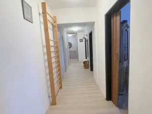 Pronájem bytu 3+1, Praha - Michle, Pod dálnicí, 75 m2