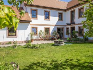 Prodej rodinného domu, Stehelčeves, V. Moravce, 305 m2