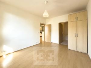 Pronájem bytu 2+kk, Praha - Zličín, Lipovská, 51 m2