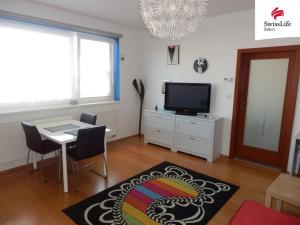 Pronájem bytu 2+kk, Jihlava, Poláčkova, 65 m2