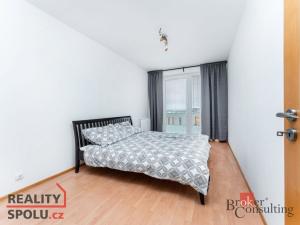 Prodej bytu 2+kk, Praha - Prosek, Zubrnická, 56 m2