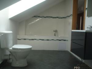 Pronájem bytu 2+kk, Praha - Miškovice, Polabská, 75 m2