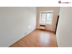 Pronájem bytu 2+kk, Praha - Vinohrady, Nad olšinami, 44 m2