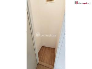 Pronájem bytu 2+kk, Praha - Vinohrady, Nad olšinami, 44 m2