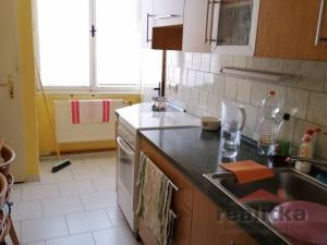 Pronájem bytu 2+1, Opava - Předměstí, Sadová, 51 m2