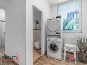 Prodej obchodního prostoru, Jablonec nad Nisou - Mšeno nad Nisou, Želivského, 300 m2