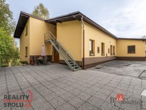 Prodej obchodního prostoru, Jablonec nad Nisou - Mšeno nad Nisou, Želivského, 300 m2