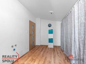 Prodej obchodního prostoru, Jablonec nad Nisou - Mšeno nad Nisou, Želivského, 300 m2