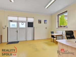 Prodej obchodního prostoru, Jablonec nad Nisou - Mšeno nad Nisou, Želivského, 300 m2