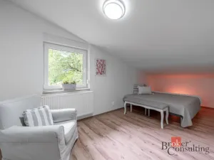 Prodej obchodního prostoru, Jablonec nad Nisou - Mšeno nad Nisou, Želivského, 300 m2