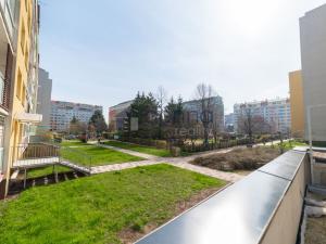 Pronájem bytu 2+kk, Praha - Letňany, Malkovského, 51 m2