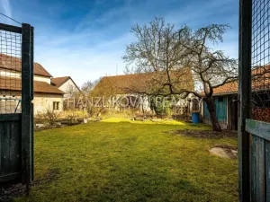 Prodej zemědělské usedlosti, Branišov, 300 m2