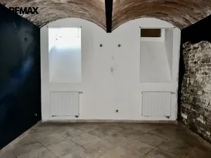 Pronájem komerční nemovitosti, Karlovy Vary, Bulharská, 95 m2