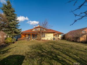 Prodej rodinného domu, Jezernice, 293 m2