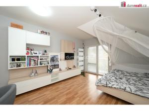 Prodej rodinného domu, Praha - Lochkov, K úvozu, 261 m2